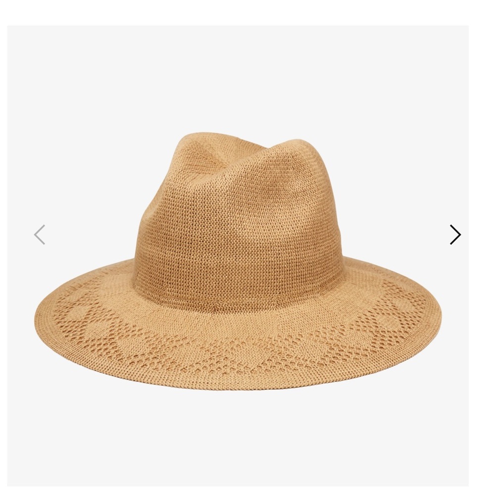 NWT Woven Straw Fedora Hat in Natural Tan